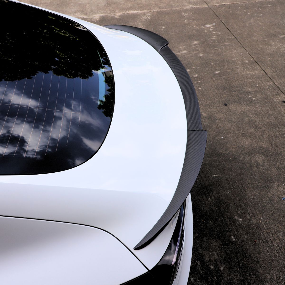 tesery-model-3-highland-rear-trunk-spoiler-carbon-fiber-exterior-mods-556406-1 TESERY Model 3 Highland Rear Trunk Spoiler - Carbon Fiber Exterior Mods - Image 1